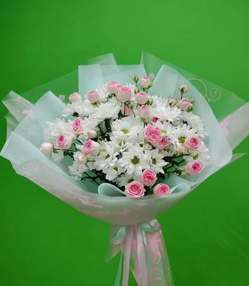 Букет влюбленный романтик в Лопатино Букет цветов из: Розы и Хризантемы в Лопатино