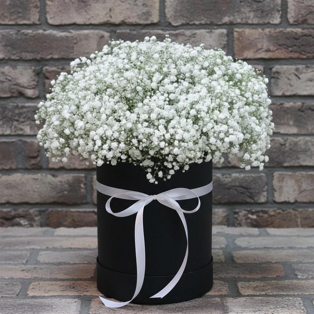 Композиция коробка гипсофил в Лопатино Цветочная композиция из Гипсофила в шляпной коробке в Лопатино