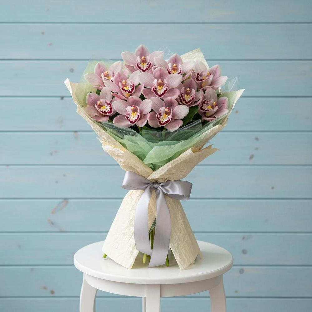 Букет 11 орхидей в Лопатино Букет цветов из: Орхидеи и Розы в Лопатино