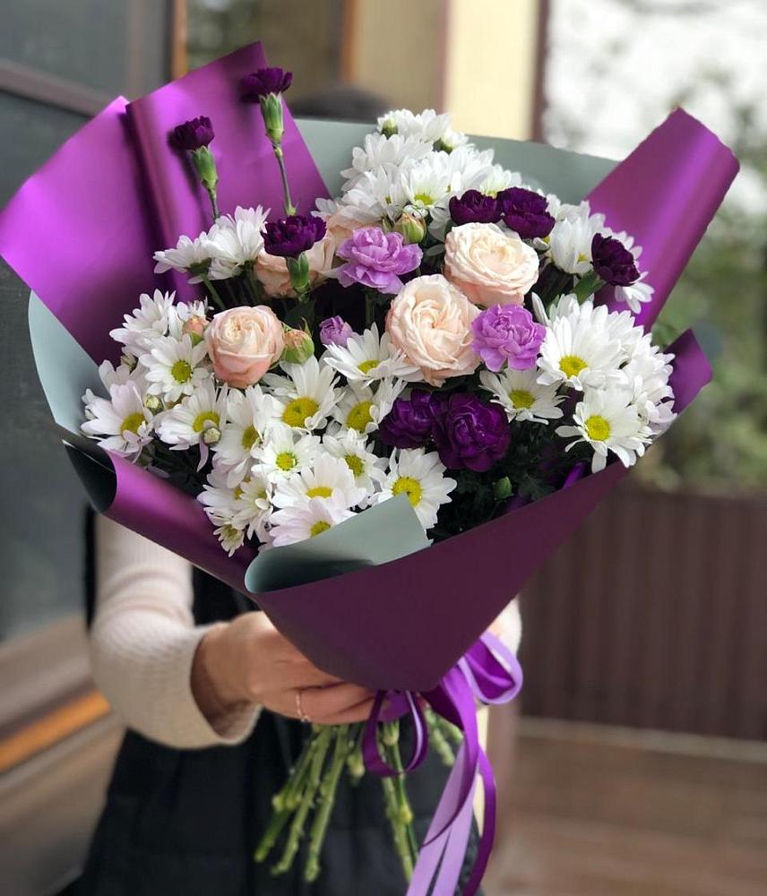 Букет фиолетовый сад в Лопатино Букет цветов из: Хризантемы, Гвоздики и Розы в Лопатино