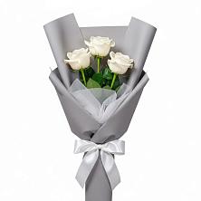Букет 3 белые розы в Лопатино Букет 3 белые розы в Лопатино