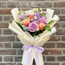 Букет цветочные ноты #REPLACE_PRED# Лопатино Букет цветов из:  Лизиантусы и Розы #REPLACE_PRED# Лопатино