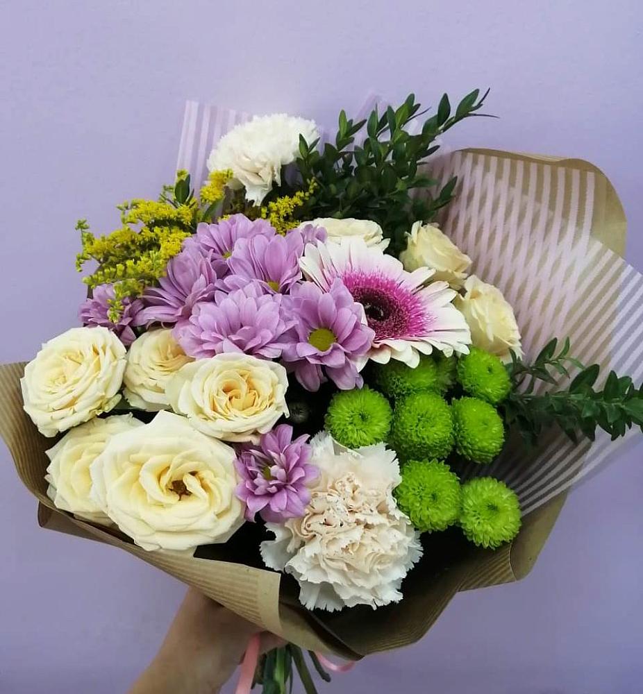 Букет магия в Лопатино Букет цветов из: Хризантемы, Розы, Гвоздики и Герберы в Лопатино