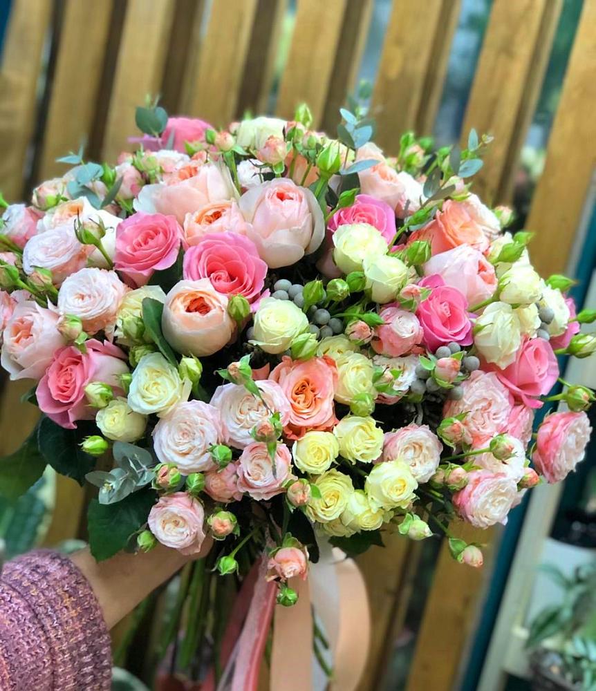 Букет розовый шик в Лопатино Букет цветов из: Розы в Лопатино