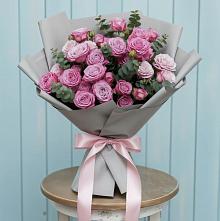 Композиция Яркий комплимент #REPLACE_PRED# Лопатино Букет цветов из:  Розы #REPLACE_PRED# Лопатино